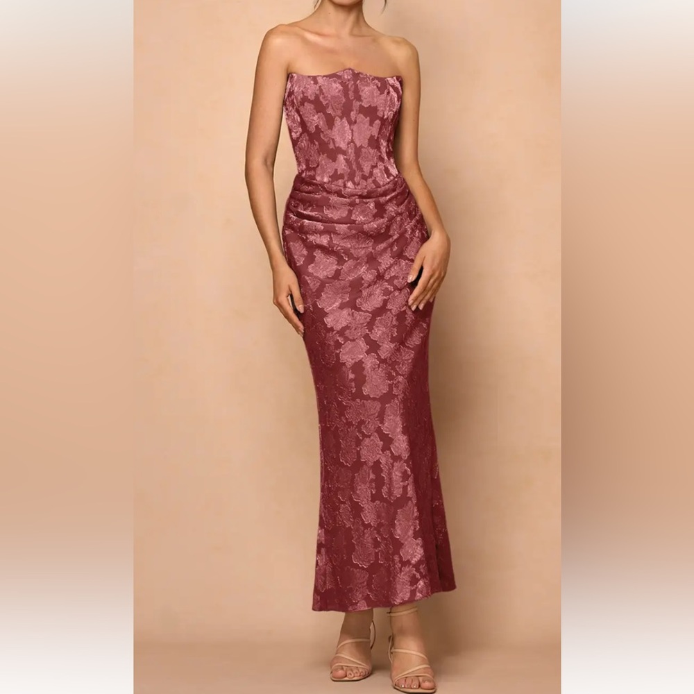 Elegant Dusty Rose Lace Evening Dress